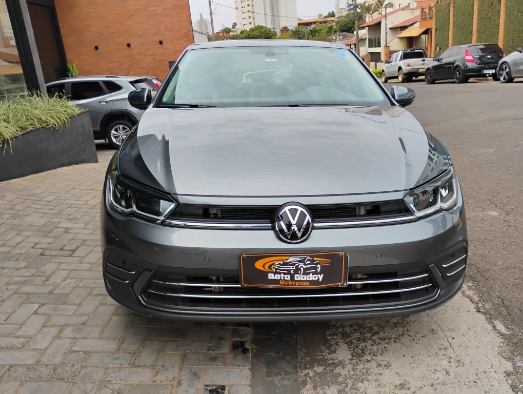 VOLKSWAGEN Polo Hatch