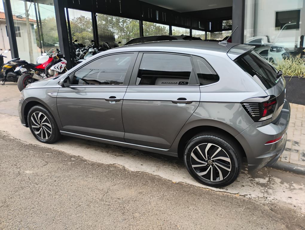 VOLKSWAGEN Polo Hatch - Foto