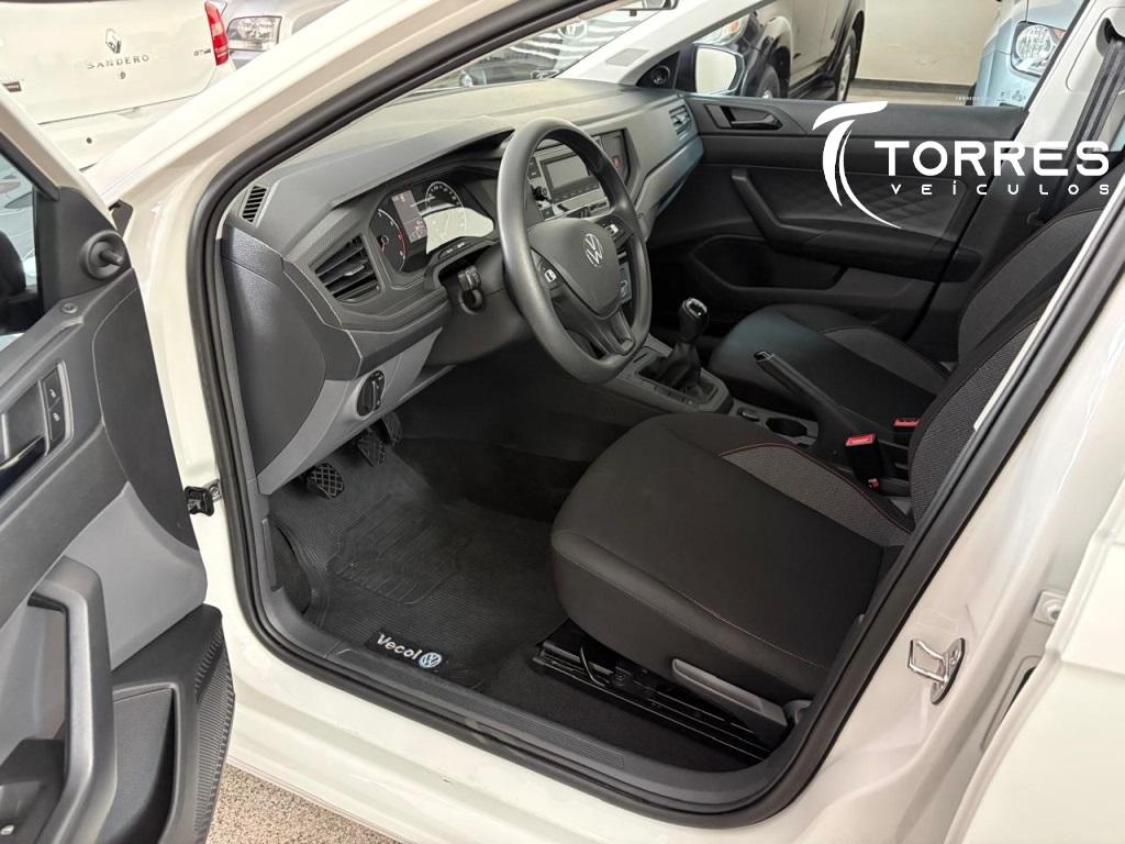 VOLKSWAGEN Polo Hatch - Foto