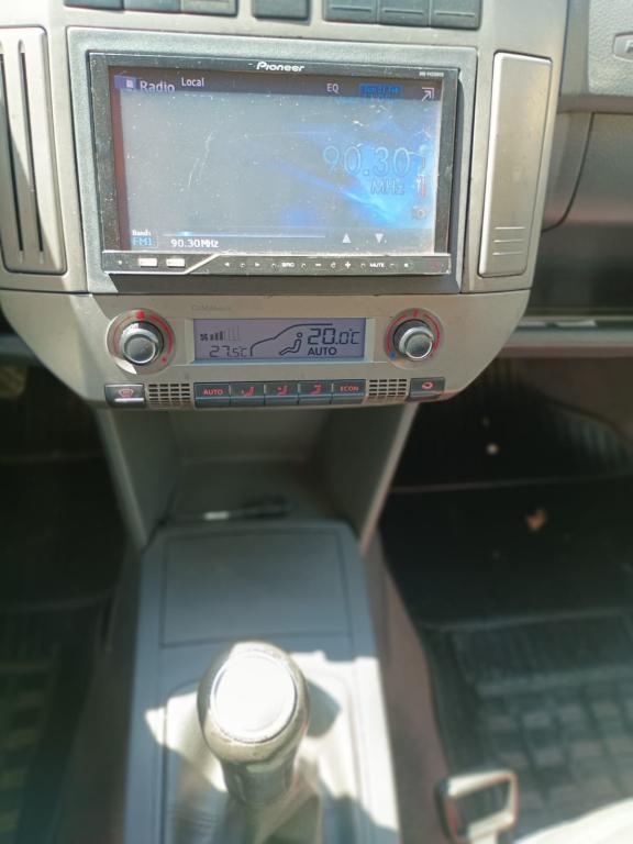 VOLKSWAGEN Polo Hatch - Foto