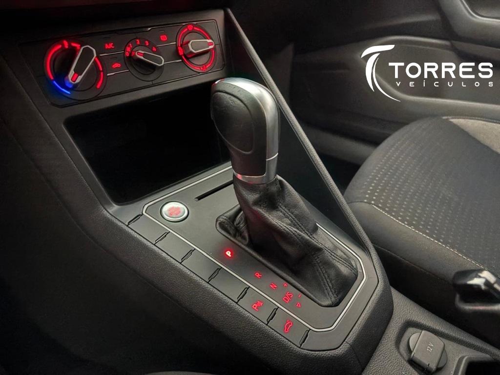 VOLKSWAGEN Polo Hatch - Foto