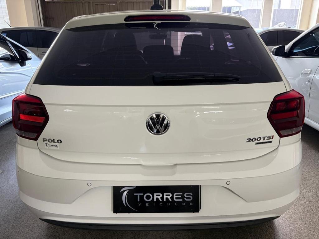 VOLKSWAGEN Polo Hatch - Foto