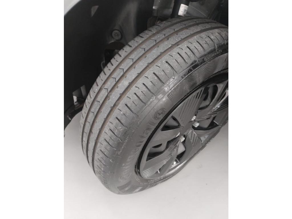 VOLKSWAGEN Polo Hatch - Foto