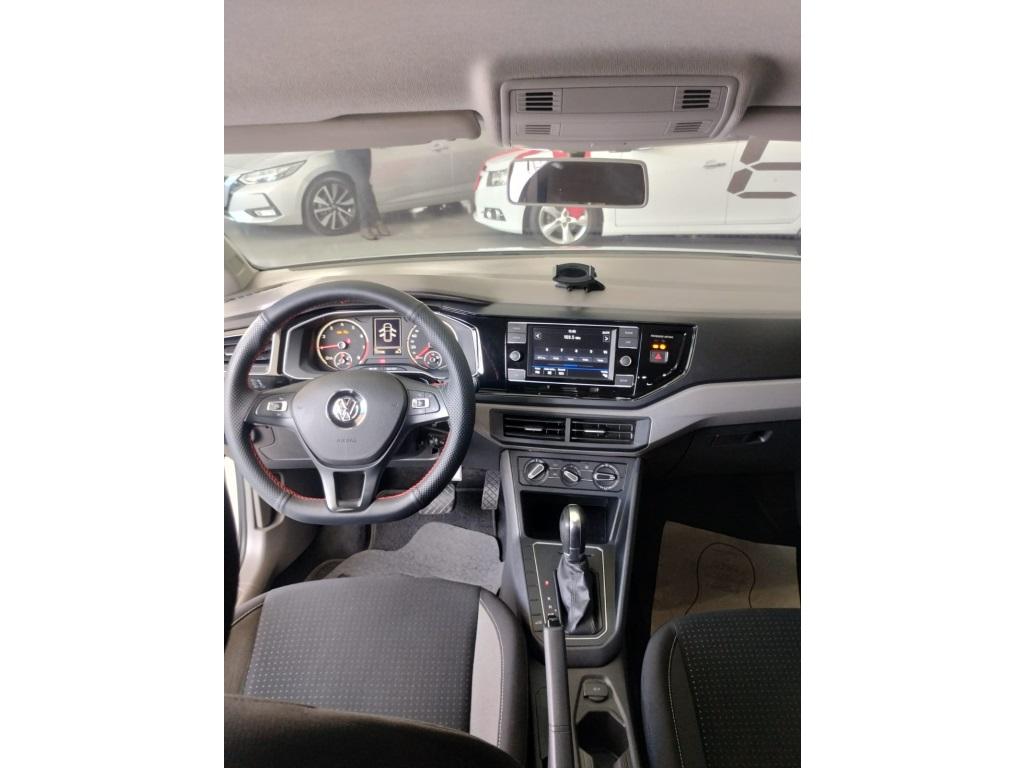 VOLKSWAGEN Polo Hatch - Foto