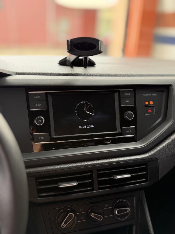 VOLKSWAGEN Polo Hatch - Foto