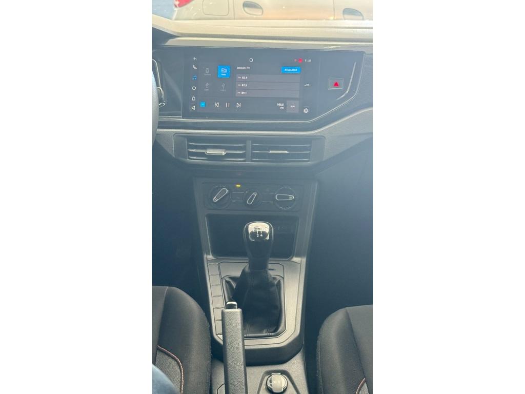 VOLKSWAGEN Polo Hatch - Foto