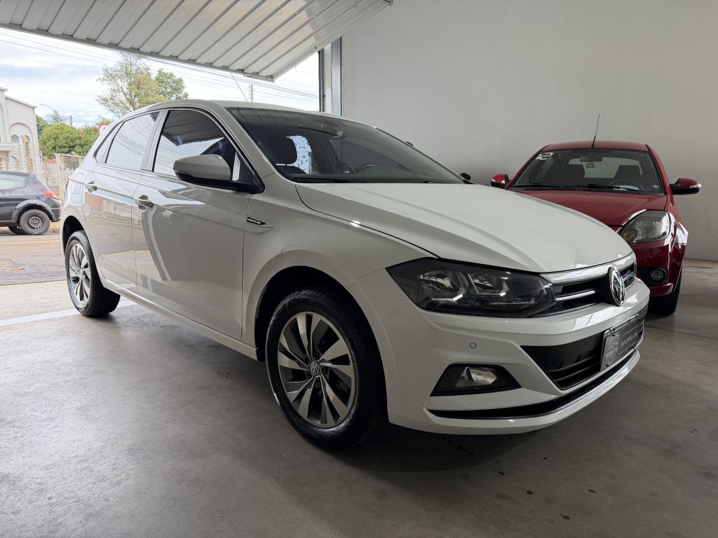 VOLKSWAGEN Polo Hatch - Foto