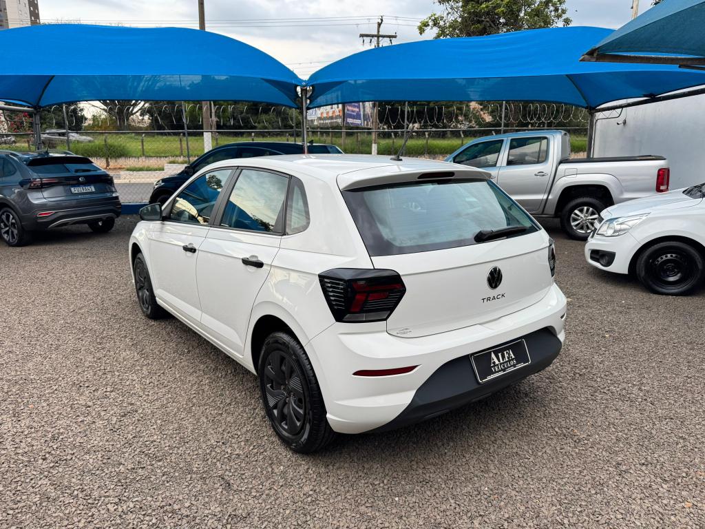 VOLKSWAGEN Polo Hatch - Foto