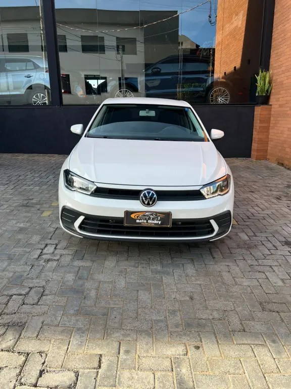 VOLKSWAGEN Polo Hatch