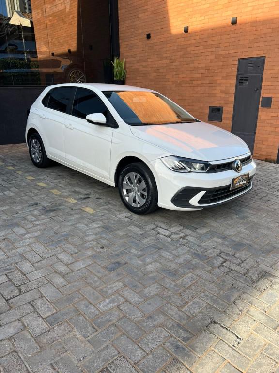 VOLKSWAGEN Polo Hatch - Foto