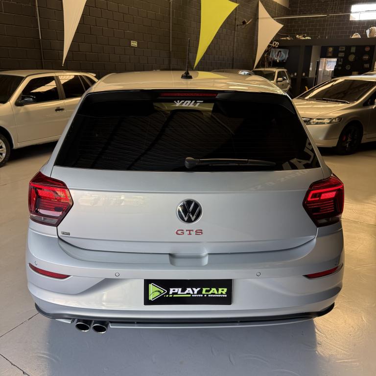 VOLKSWAGEN Polo Hatch - Foto