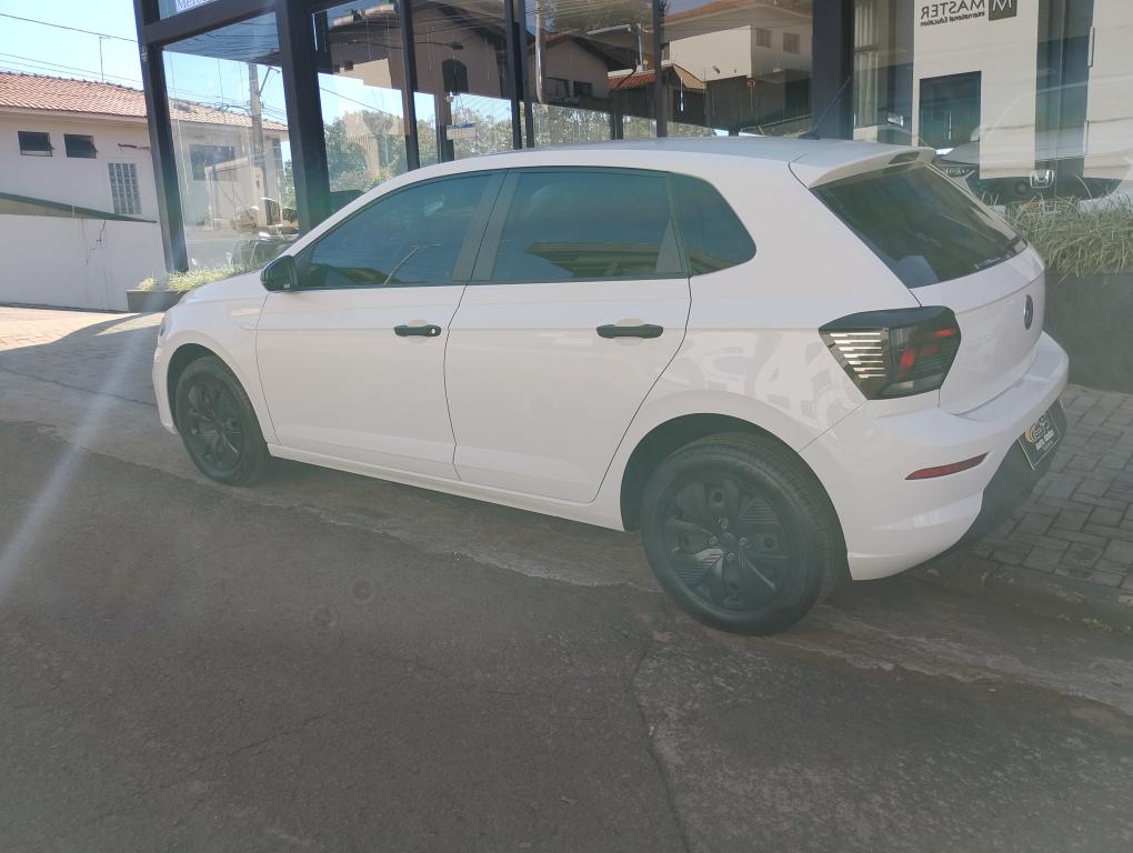 VOLKSWAGEN Polo Hatch - Foto