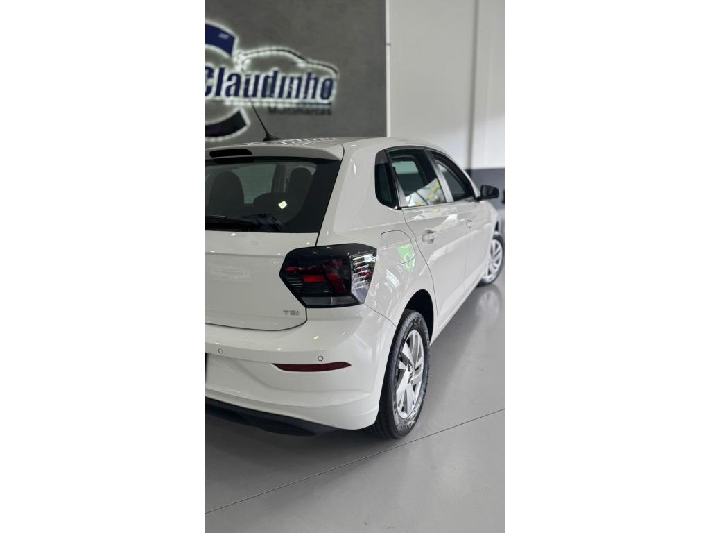 VOLKSWAGEN Polo Hatch - Foto