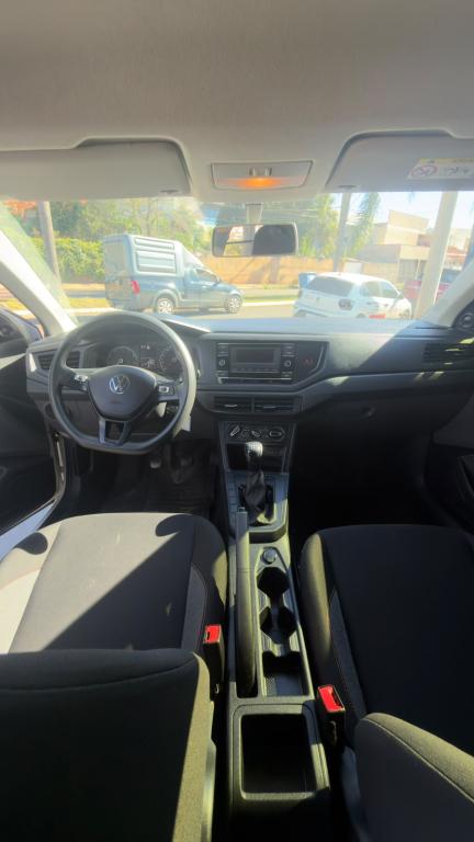 VOLKSWAGEN Polo Hatch - Foto