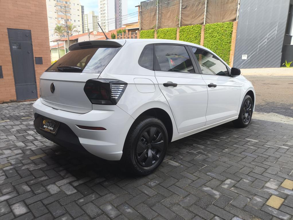 VOLKSWAGEN Polo Hatch - Foto