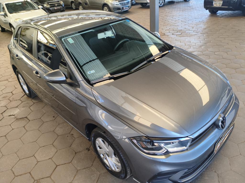 VOLKSWAGEN Polo Hatch - Foto