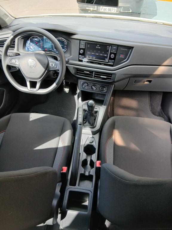 VOLKSWAGEN Polo Hatch - Foto