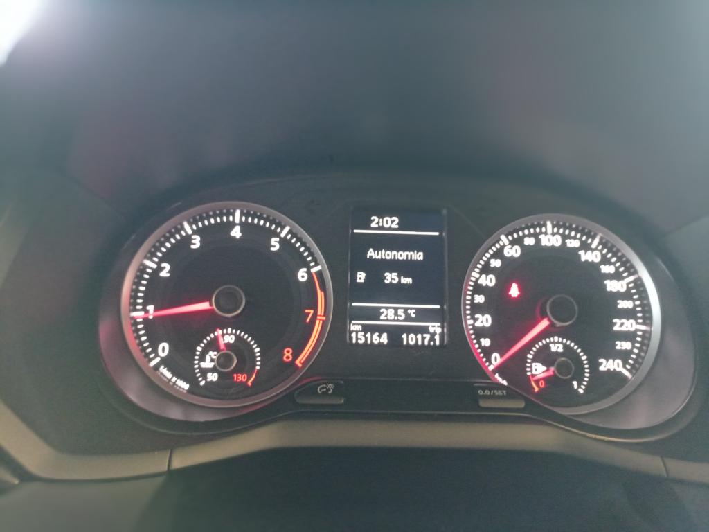 VOLKSWAGEN Saveiro - Foto