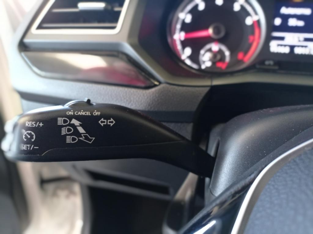 VOLKSWAGEN Saveiro - Foto