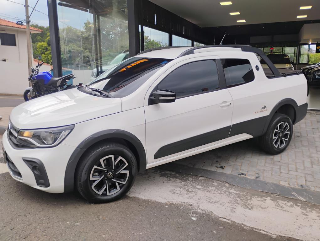 VOLKSWAGEN Saveiro - Foto