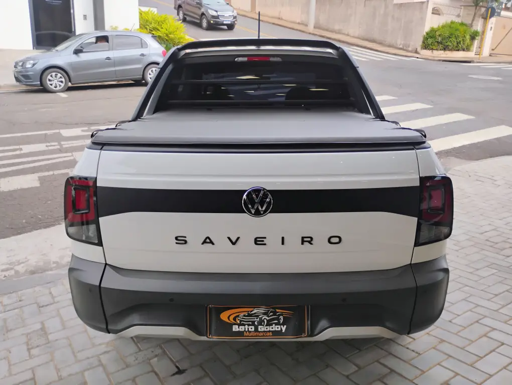 VOLKSWAGEN Saveiro - Foto