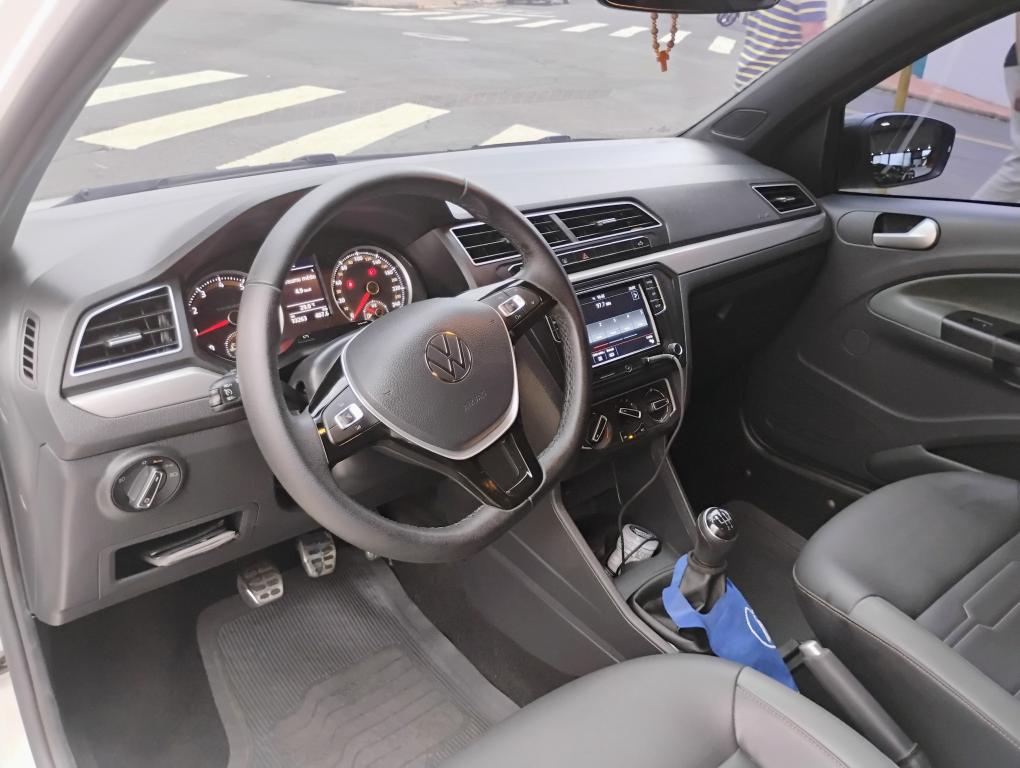 VOLKSWAGEN Saveiro - Foto