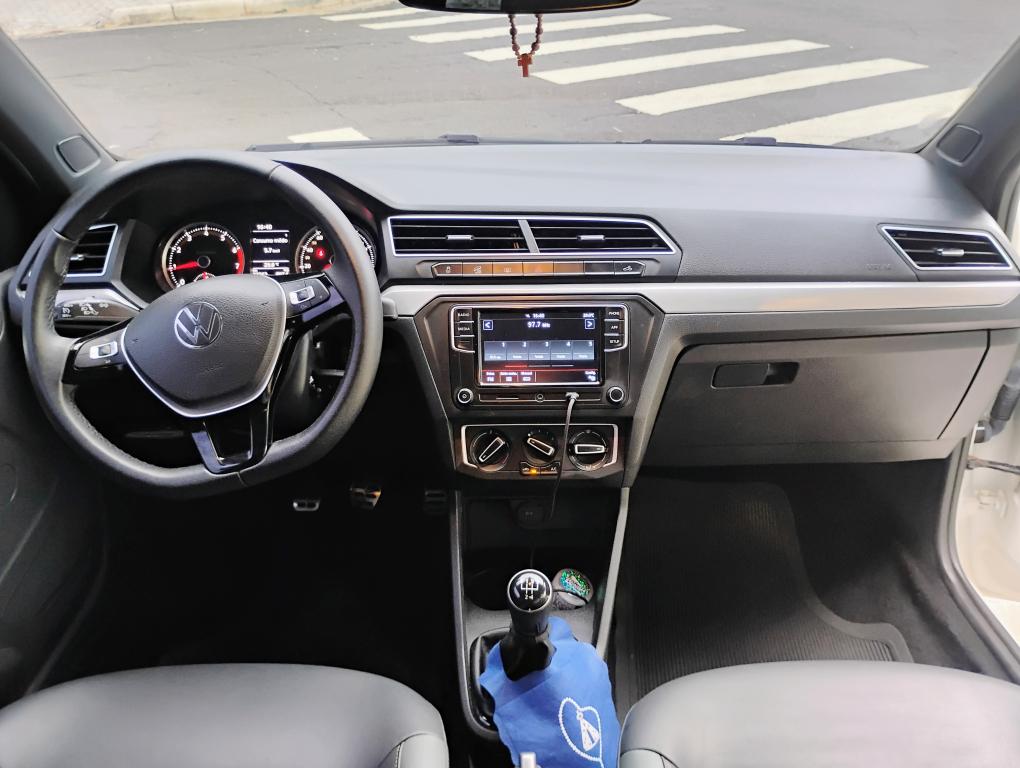 VOLKSWAGEN Saveiro - Foto