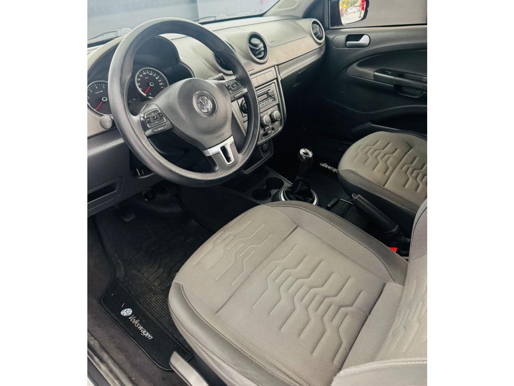 VOLKSWAGEN Saveiro - Foto