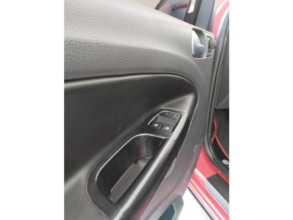 VOLKSWAGEN Saveiro - Foto