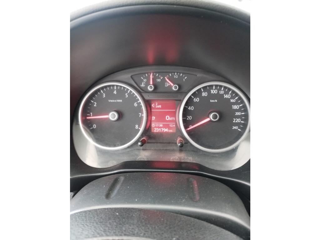 VOLKSWAGEN Saveiro - Foto