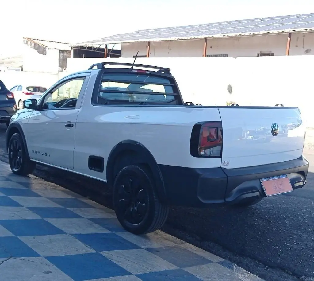 VOLKSWAGEN Saveiro - Foto