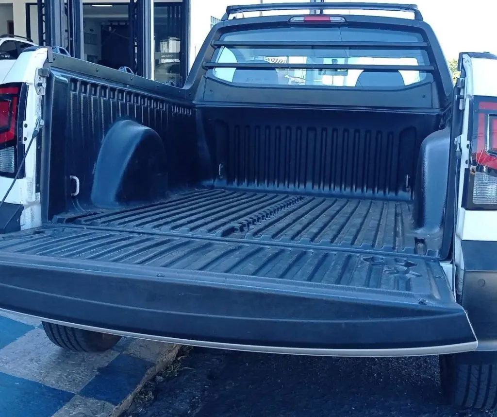 VOLKSWAGEN Saveiro - Foto