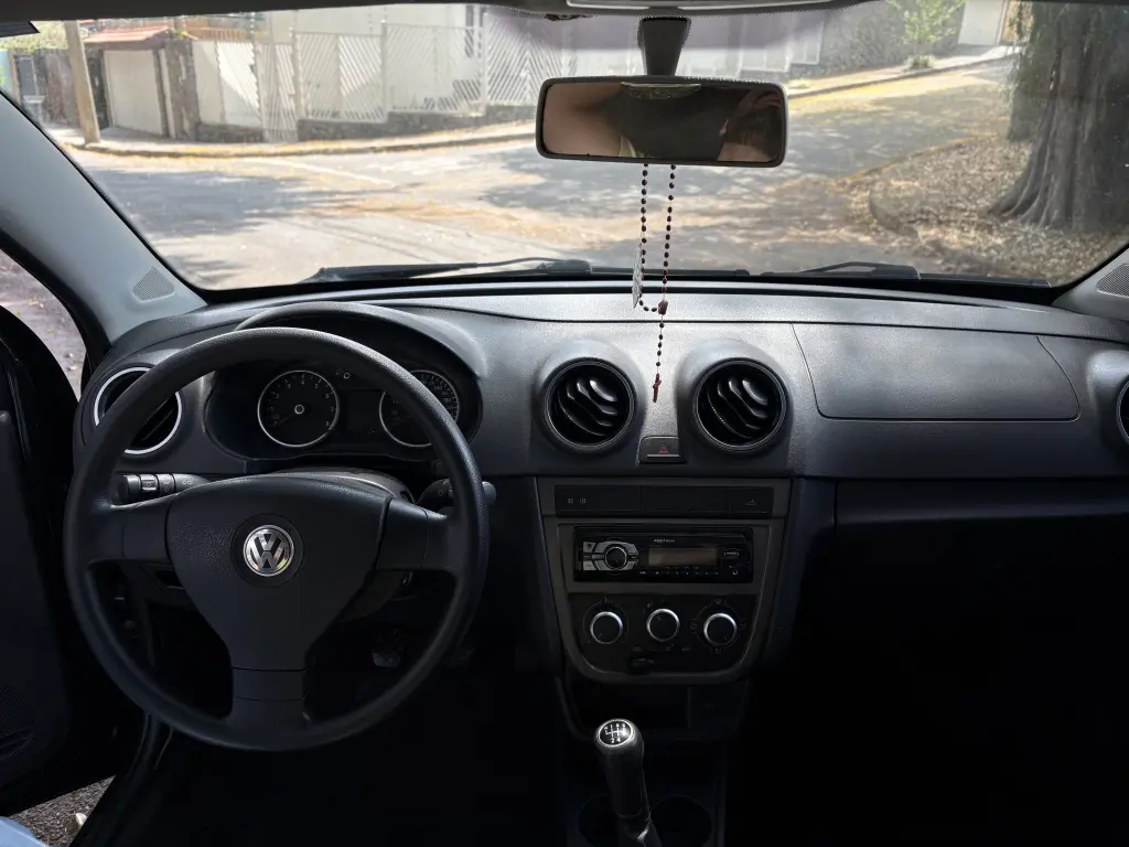 VOLKSWAGEN Saveiro - Foto