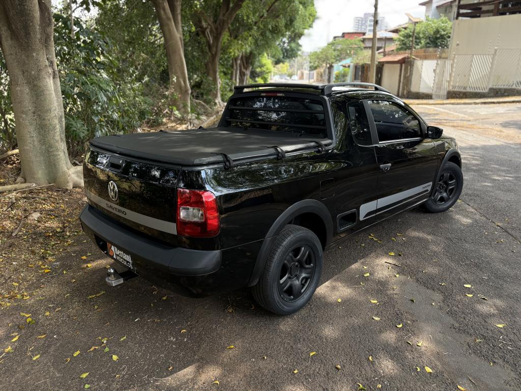 VOLKSWAGEN Saveiro - Foto