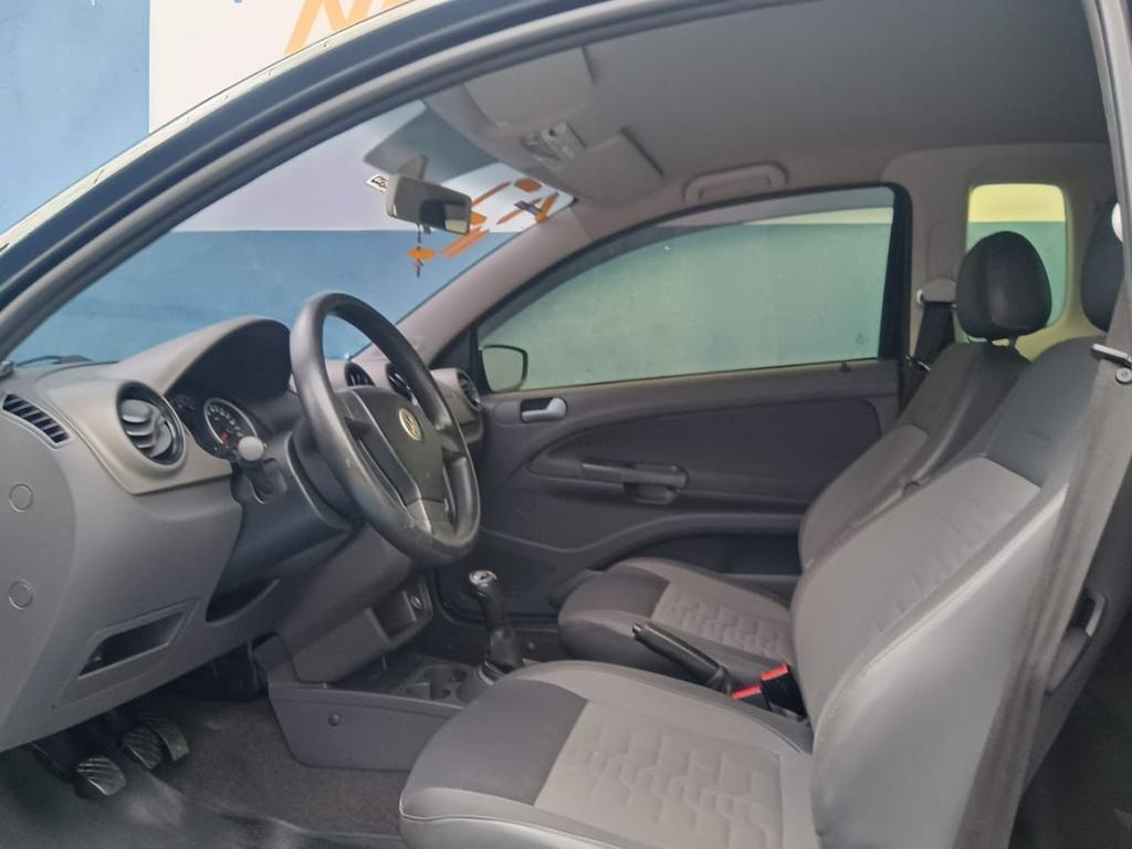 VOLKSWAGEN Saveiro - Foto