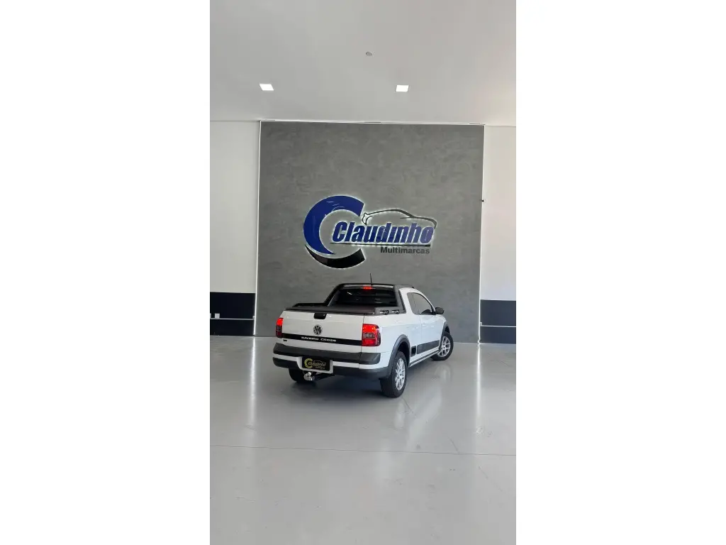 VOLKSWAGEN Saveiro - Foto