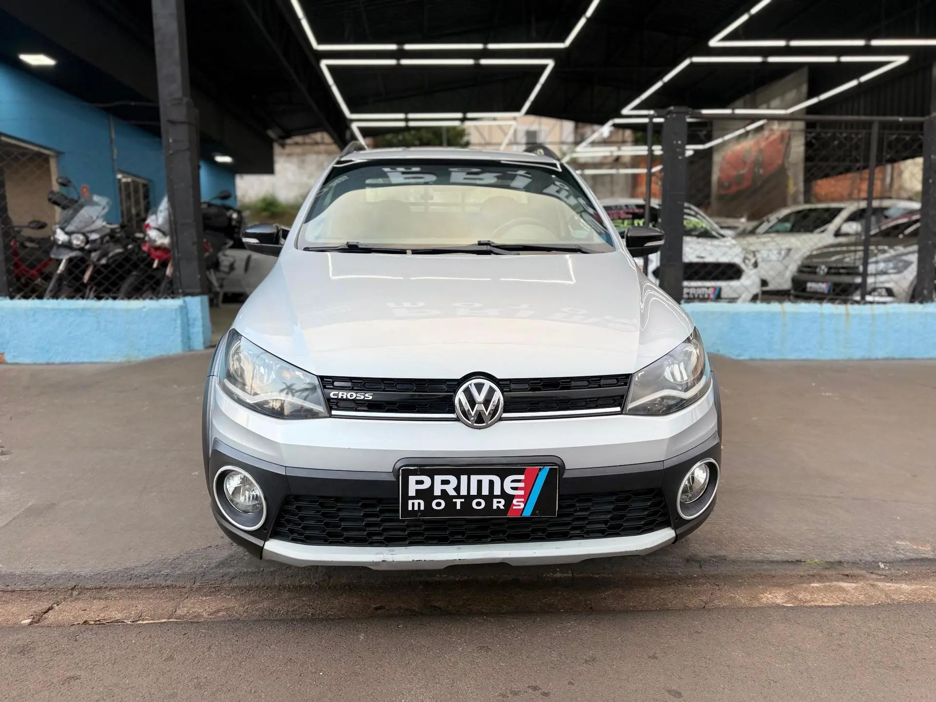 VOLKSWAGEN Saveiro - Foto