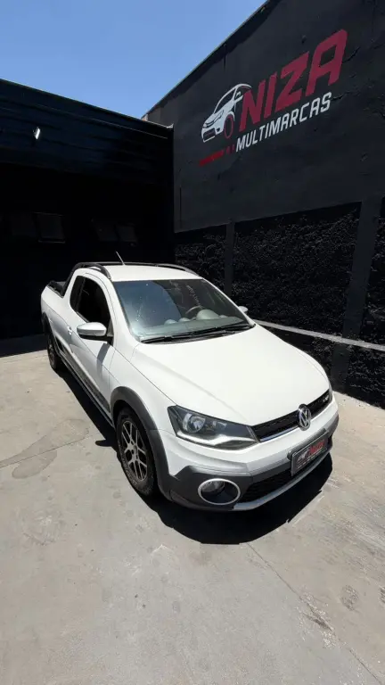 VOLKSWAGEN Saveiro - Foto