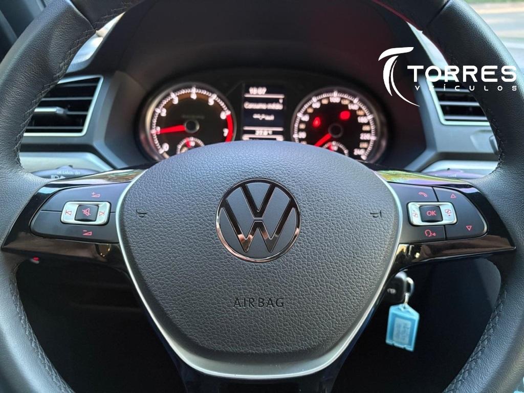 VOLKSWAGEN Saveiro - Foto