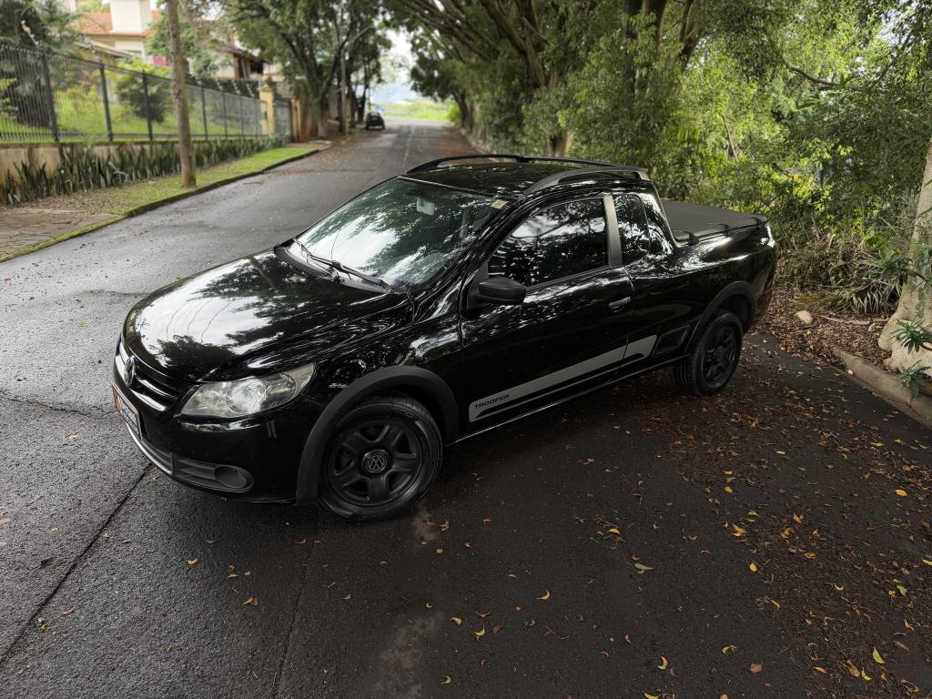 VOLKSWAGEN Saveiro - Foto