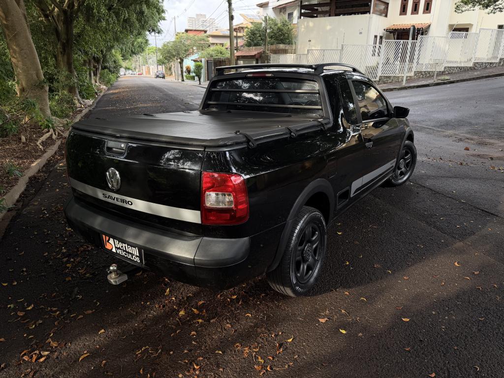 VOLKSWAGEN Saveiro - Foto