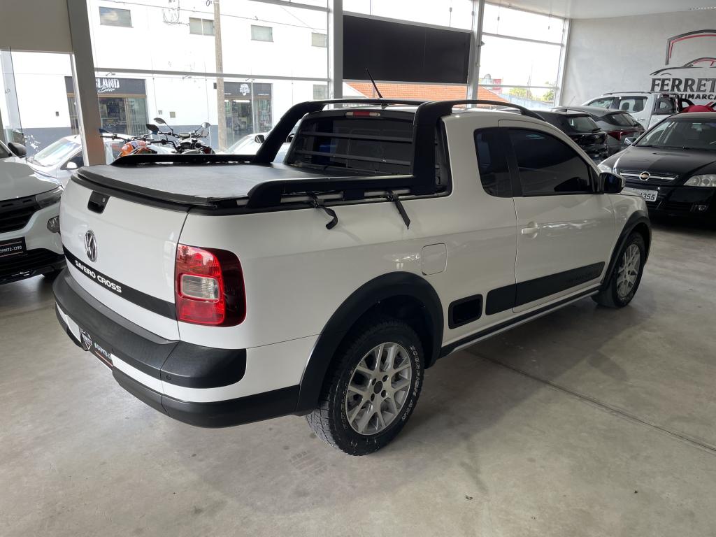 VOLKSWAGEN Saveiro - Foto