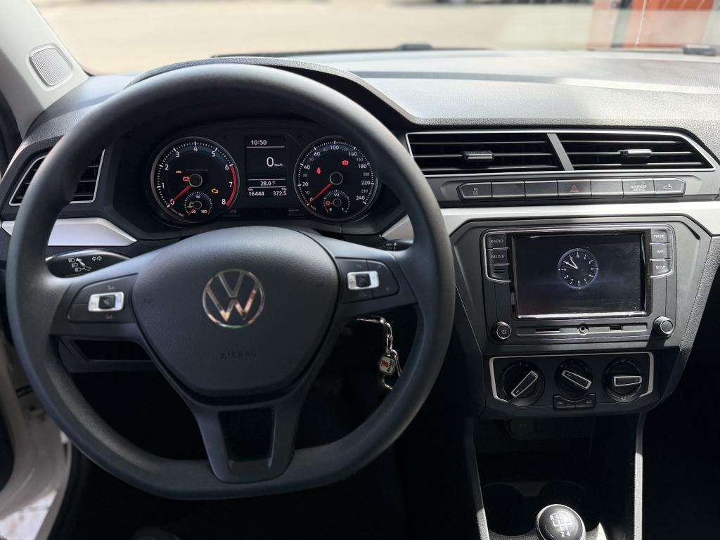 VOLKSWAGEN Saveiro - Foto