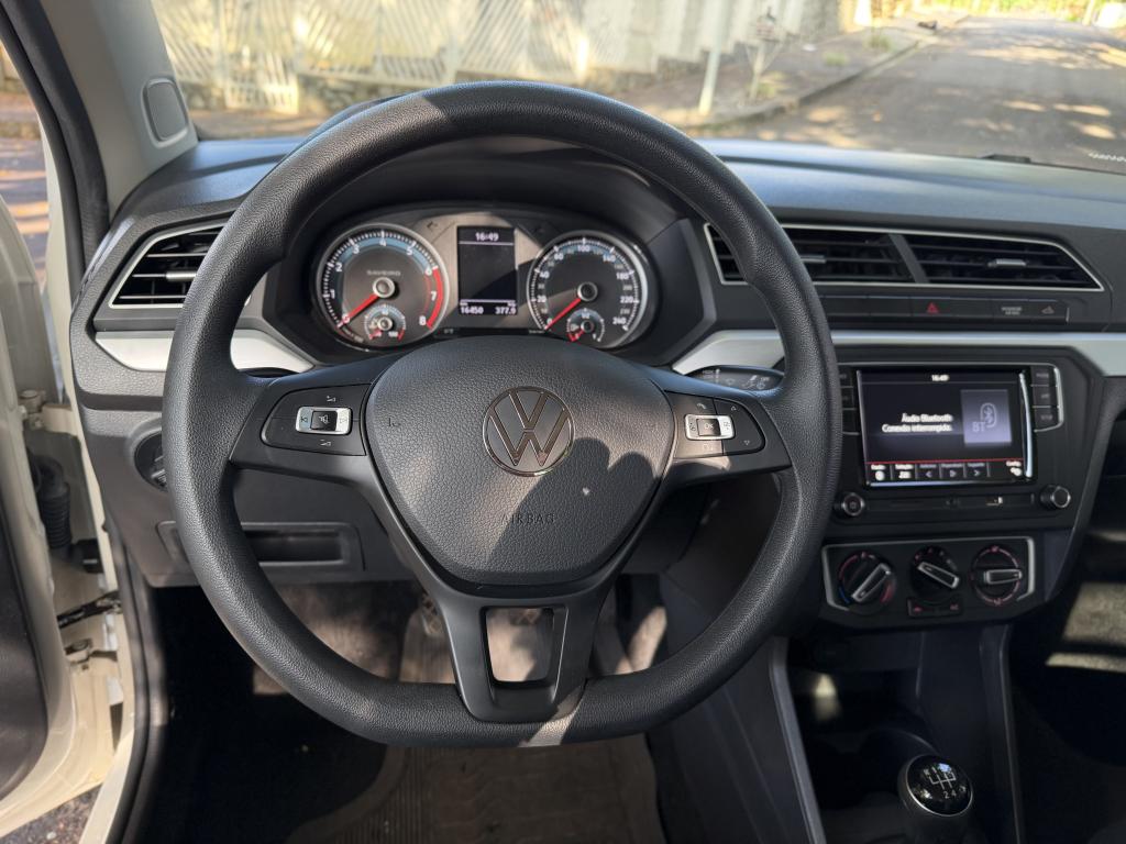 VOLKSWAGEN Saveiro - Foto