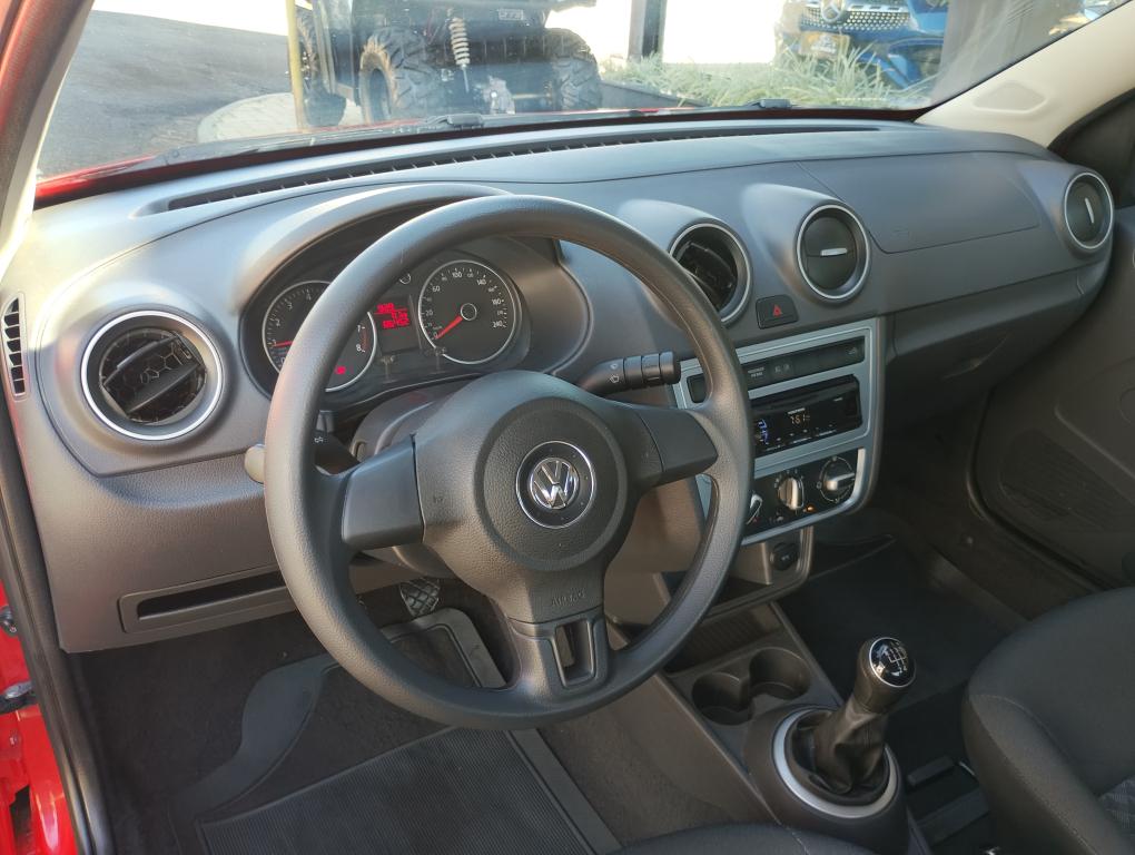 VOLKSWAGEN Saveiro - Foto