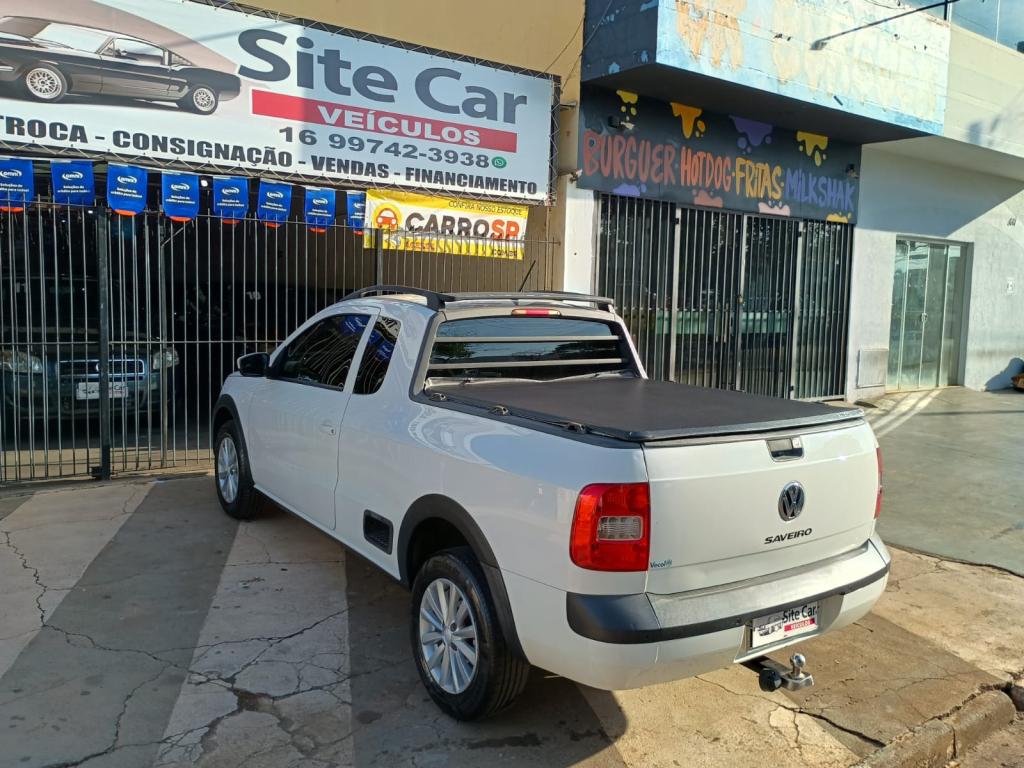 VOLKSWAGEN Saveiro - Foto