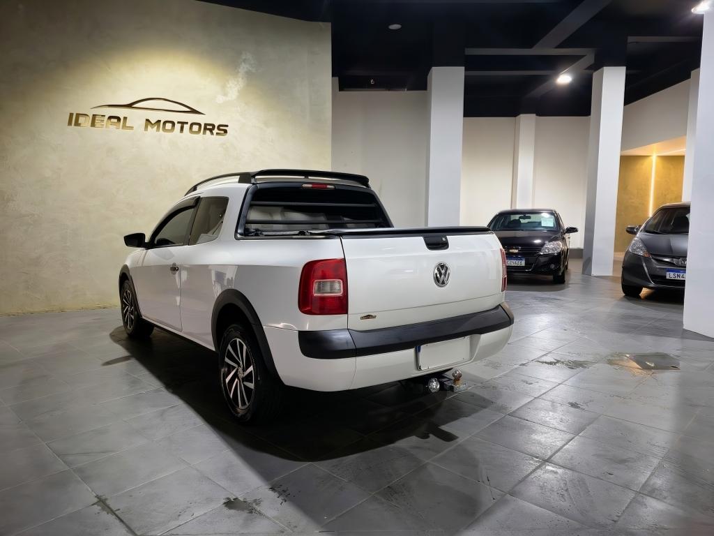 VOLKSWAGEN Saveiro - Foto