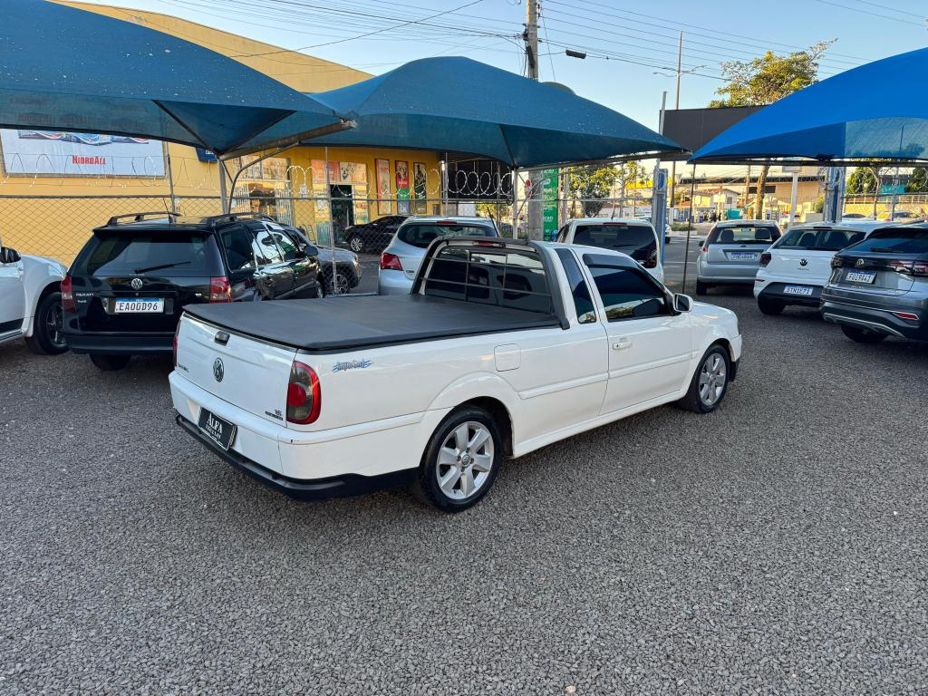 VOLKSWAGEN Saveiro - Foto