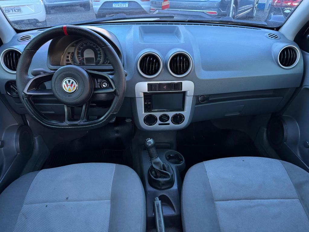 VOLKSWAGEN Saveiro - Foto