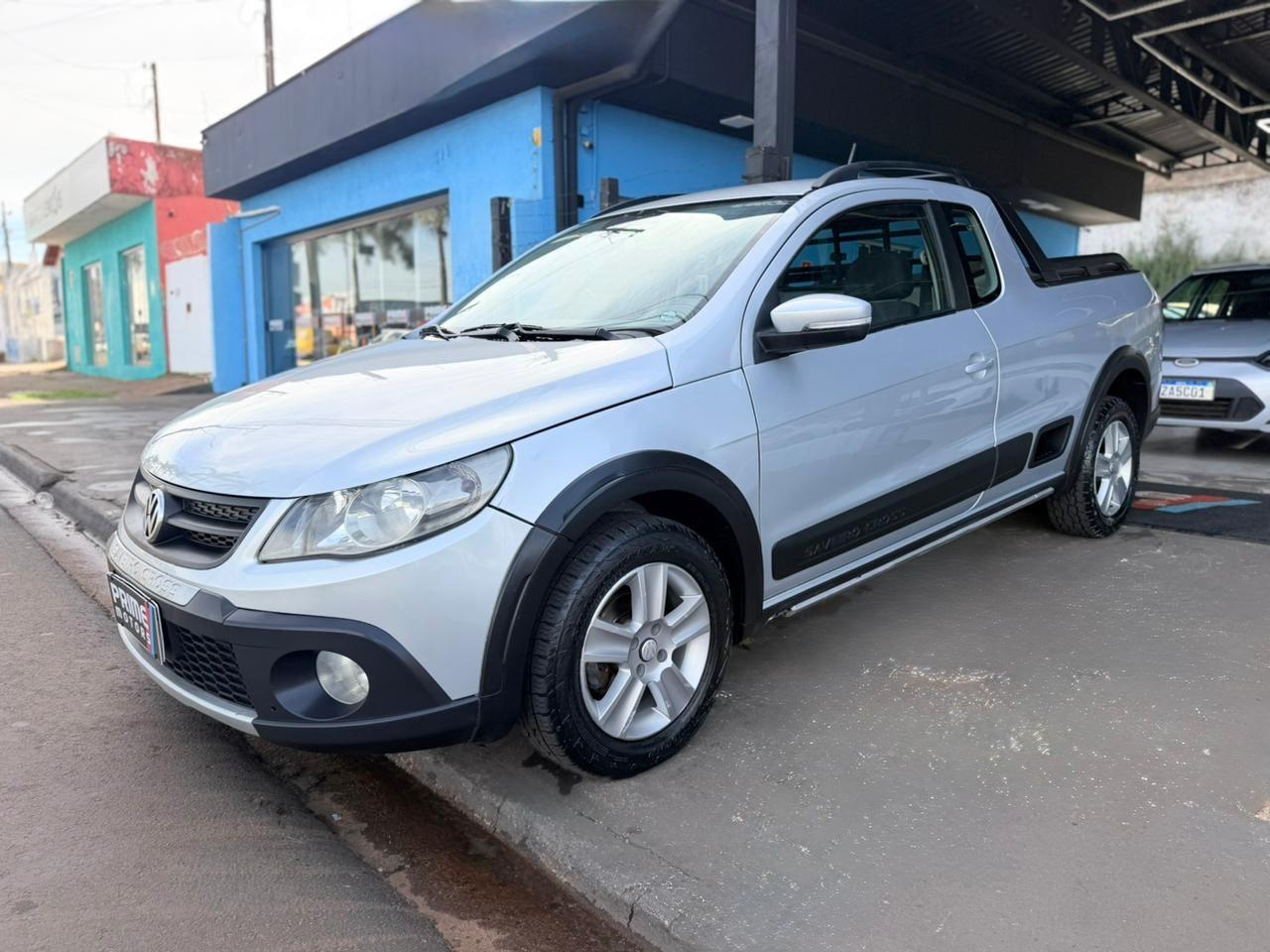 VOLKSWAGEN Saveiro - Foto